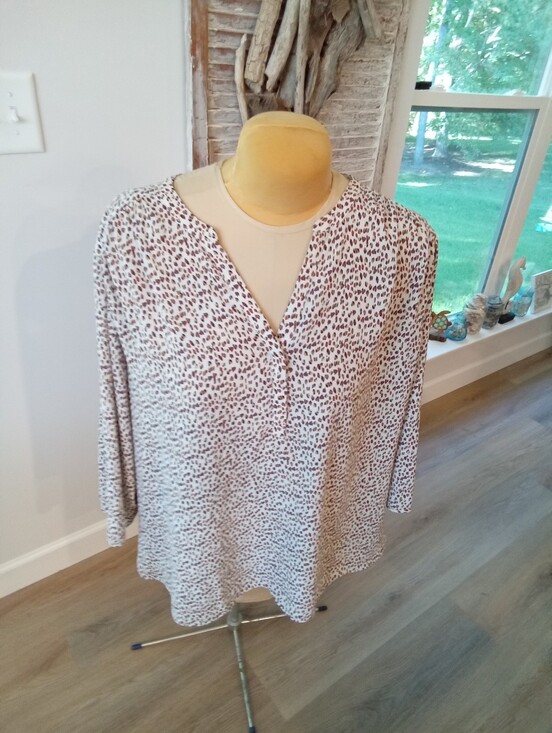 NYDJ Tops - NYDJ Plus Size 3X Neutral Animal Leopard Print Blouse 3/4 Length Sleeves